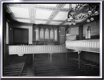 Orgel Zimmermann 1928, im Gehäuse von Merklin 1864 