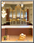 Orgel / Orchesterpodium mit Spieltisch, 2020 
