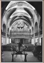 Vue de la nef avec orgue Ziegler de 1953